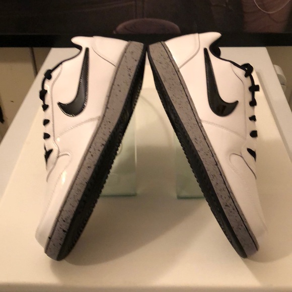 Nike Other - NIKE EBERNON LOW BLACK AND WHITE SIZE 10.5